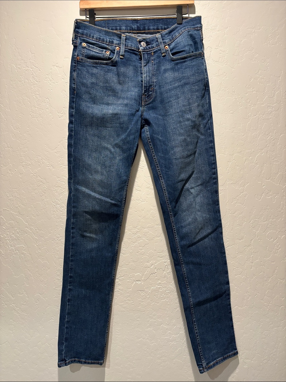 Levi's Men's Slim Straight Dark Blue Denim Jeans